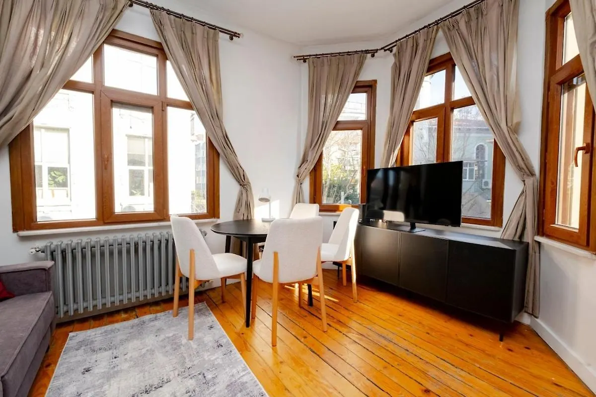 Cosy 2-Bedroom Apartment Istanbul